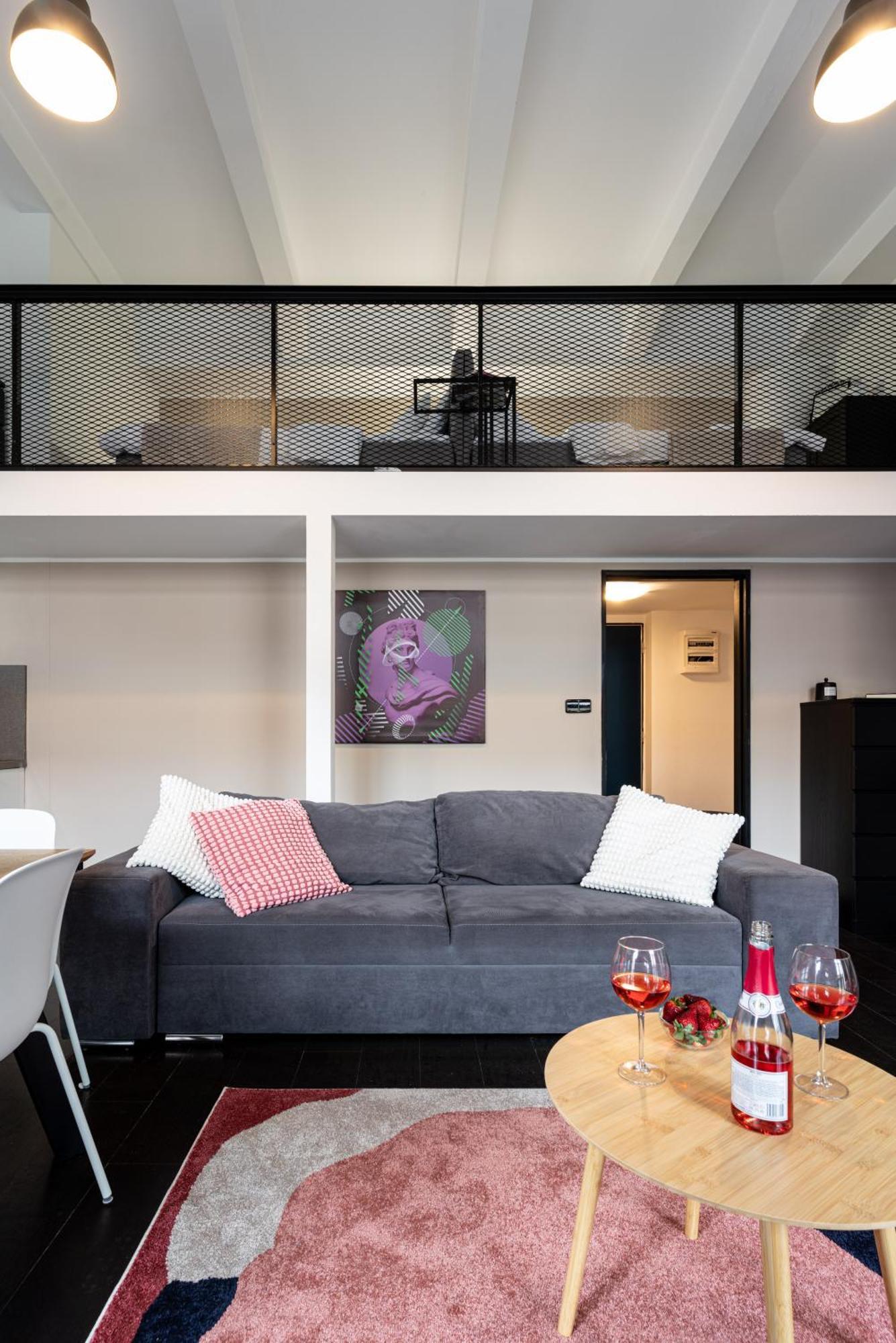 Apartments With Large Balcony, Parking Прага Екстер'єр фото